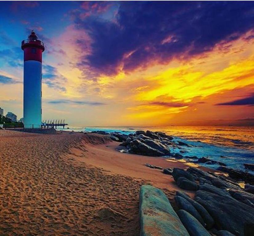 Rostalyn Guesthouse Umhlanga Rocks Extérieur photo